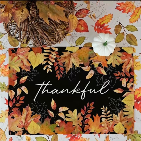 New Set of 4 Thankful Fall Thanksgiving Holiday Placemats - Picture 2 of 2